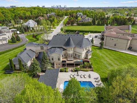 Photo 44 at 100 Rocmary Place, Kleinburg, Vaughan
