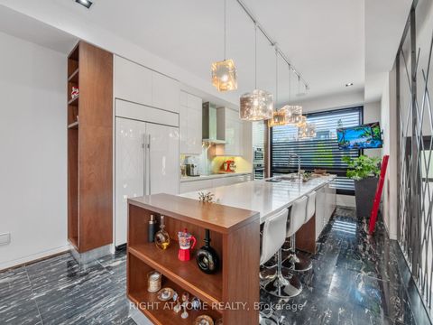 Photo 13 at 336 Melrose Avenue, Nortown, Toronto