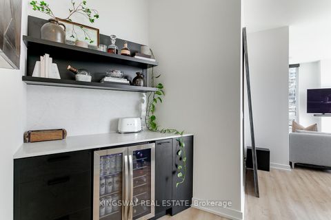 Photo 8 at 715 - 135 East Liberty Street, Niagara, Toronto