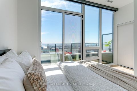 Photo 10 at 715 - 135 East Liberty Street, Niagara, Toronto