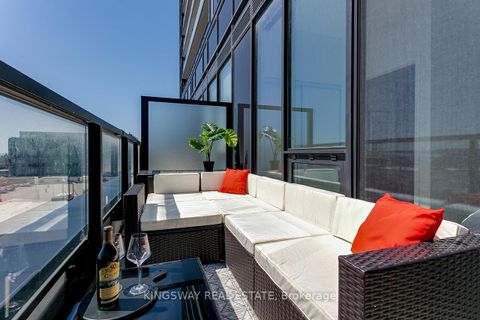 Photo 22 at 715 - 135 East Liberty Street, Niagara, Toronto
