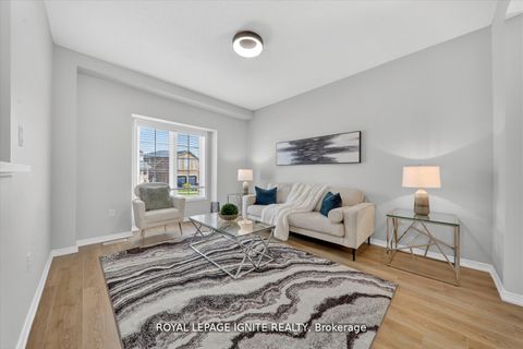 Photo 2 at 1447 Bassingthwaite Court, Alcona, Innisfil