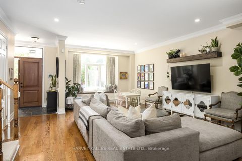 Photo 3 at 526 Melrose Avenue, Nortown, Toronto