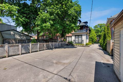 Photo 6 at 386 Palmerston Boulevard, Little Italy, Toronto