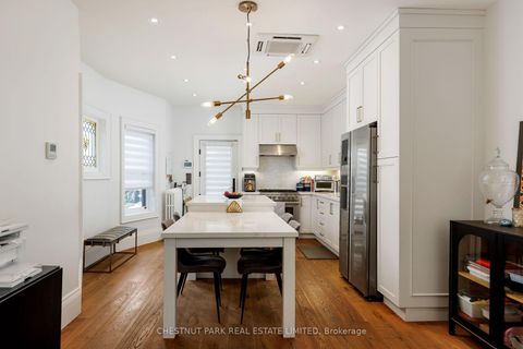 Photo 24 at 386 Palmerston Boulevard, Little Italy, Toronto