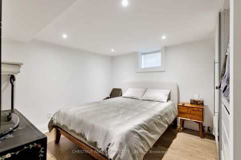 Photo 41 at 386 Palmerston Boulevard, Little Italy, Toronto