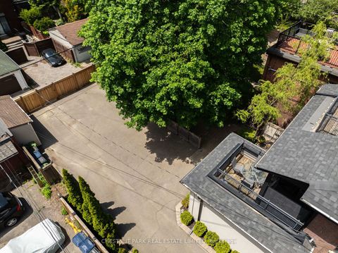 Photo 44 at 386 Palmerston Boulevard, Little Italy, Toronto