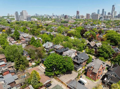 Photo 47 at 386 Palmerston Boulevard, Little Italy, Toronto