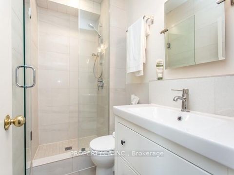 Photo 12 at 22 Brad Street, Junction Area, Toronto