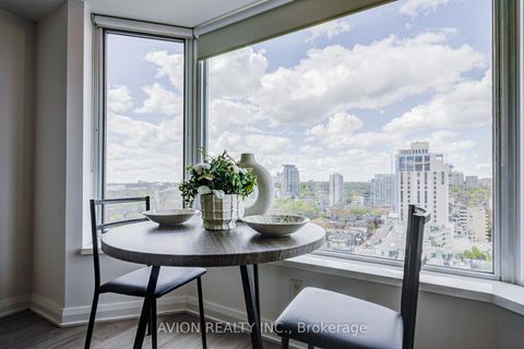 Photo 4 at 1920 - 155 Yorkville Avenue, Annex, Toronto