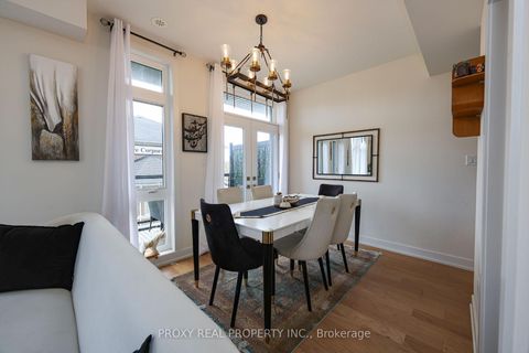 Photo 8 at 18 - 9 Phelps Lane, Oak Ridges, Richmond Hill