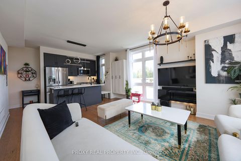 Photo 9 at 18 - 9 Phelps Lane, Oak Ridges, Richmond Hill