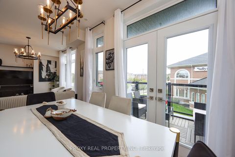 Photo 11 at 18 - 9 Phelps Lane, Oak Ridges, Richmond Hill