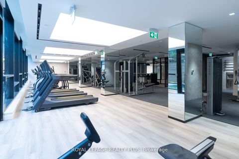 Photo 1 at 206S - 127 Broadway Avenue S, Mount Pleasant West, Toronto