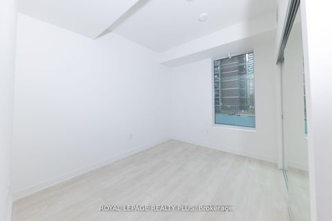 Photo 10 at 206S - 127 Broadway Avenue S, Mount Pleasant West, Toronto