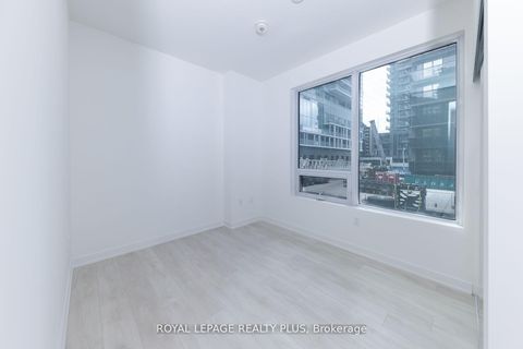 Photo 16 at 206S - 127 Broadway Avenue S, Mount Pleasant West, Toronto