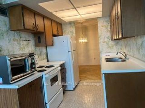 Photo 4 at 1404 - 100 Antibes Drive, Branson, Toronto