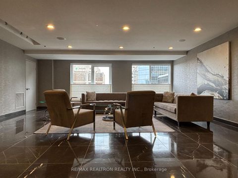Photo 9 at 3011 - 8 Park Road, Moore Park, Toronto