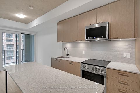 Photo 10 at 410 - 1808 St Clair Avenue, Pellam Park, Toronto