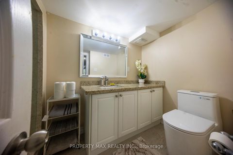 Photo 22 at 29 Grackle Trail, Rouge E11, Toronto