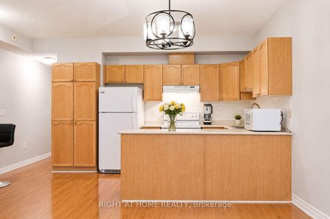 Photo 7 at 8 - 1949 Lawrence Avenue W, Weston, Toronto