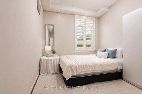 Photo 11 at 8 - 1949 Lawrence Avenue W, Weston, Toronto