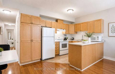 Photo 18 at 8 - 1949 Lawrence Avenue W, Weston, Toronto