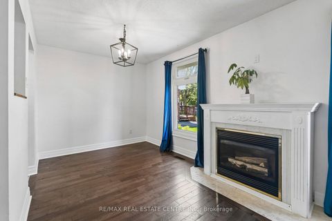 Photo 12 at 47 Christie Crescent, Letitia Heights, Barrie