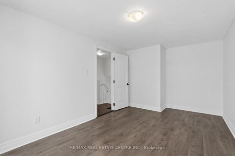 Photo 19 at 47 Christie Crescent, Letitia Heights, Barrie