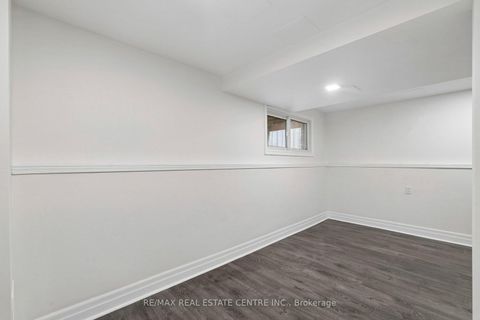 Photo 31 at 47 Christie Crescent, Letitia Heights, Barrie