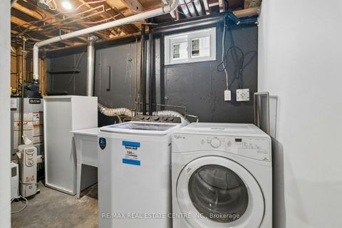 Photo 38 at 47 Christie Crescent, Letitia Heights, Barrie