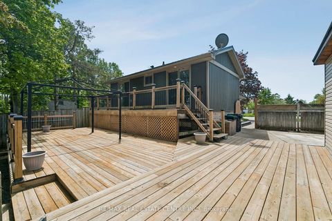Photo 40 at 47 Christie Crescent, Letitia Heights, Barrie