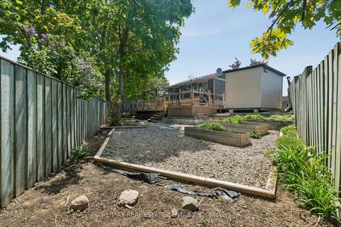 Photo 43 at 47 Christie Crescent, Letitia Heights, Barrie