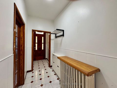 Photo 2 at 36 Mitchell Avenue, Niagara, Toronto
