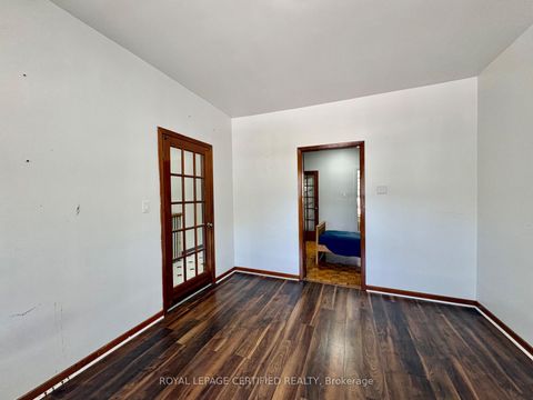 Photo 11 at 36 Mitchell Avenue, Niagara, Toronto