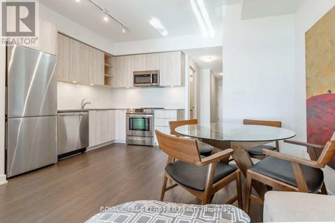 Photo 7 at 1112 - 30 Ordnance Street, Niagara, Toronto