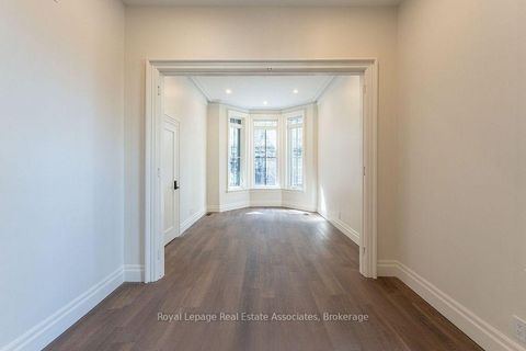 Photo 4 at 54 Stewart Street, Waterfront Communities C1, Toronto