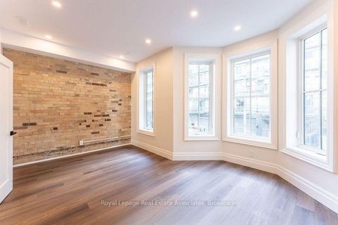 Photo 12 at 54 Stewart Street, Waterfront Communities C1, Toronto