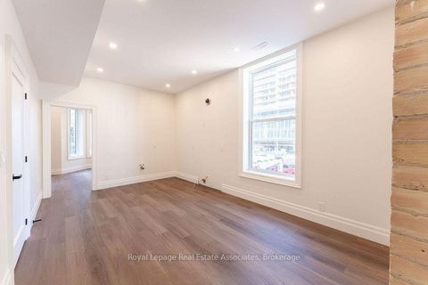 Photo 13 at 54 Stewart Street, Waterfront Communities C1, Toronto