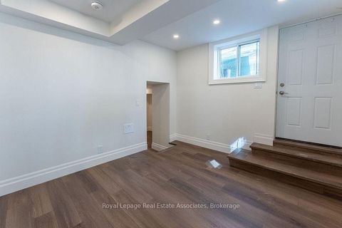 Photo 22 at 54 Stewart Street, Waterfront Communities C1, Toronto