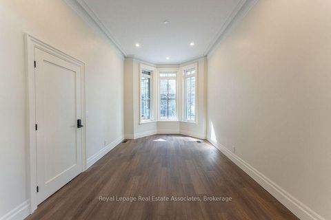 Photo 25 at 54 Stewart Street, Waterfront Communities C1, Toronto