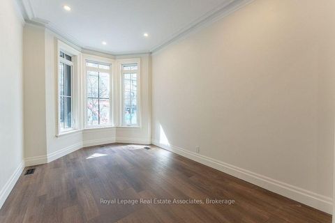 Photo 26 at 54 Stewart Street, Waterfront Communities C1, Toronto