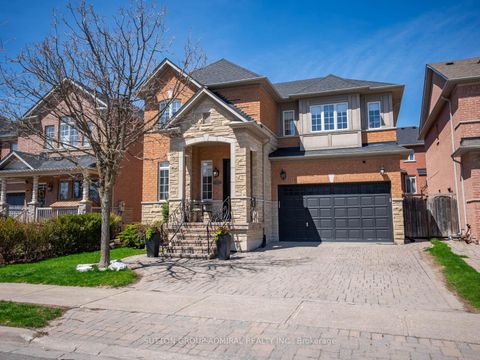Photo 1 at 582 Summeridge Drive, Patterson, Vaughan