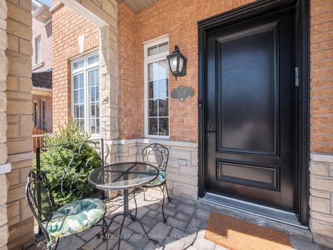 Photo 2 at 582 Summeridge Drive, Patterson, Vaughan