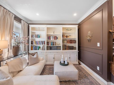 Photo 4 at 582 Summeridge Drive, Patterson, Vaughan