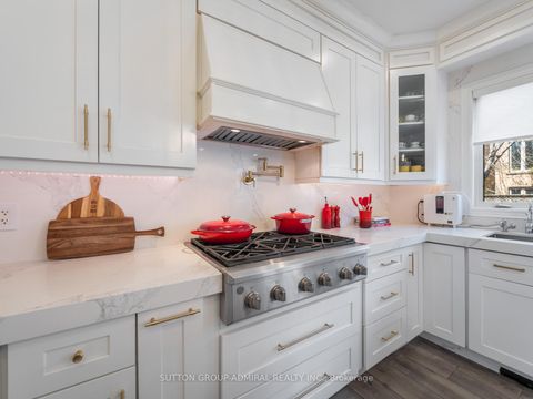 Photo 14 at 582 Summeridge Drive, Patterson, Vaughan