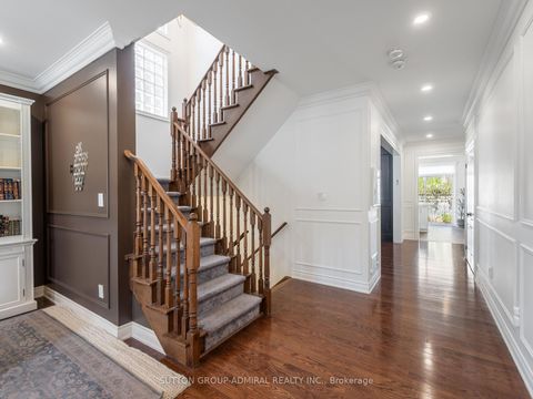Photo 19 at 582 Summeridge Drive, Patterson, Vaughan