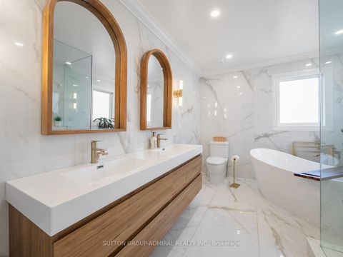 Photo 22 at 582 Summeridge Drive, Patterson, Vaughan