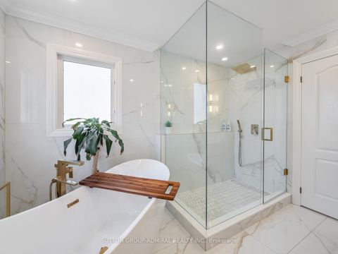 Photo 23 at 582 Summeridge Drive, Patterson, Vaughan