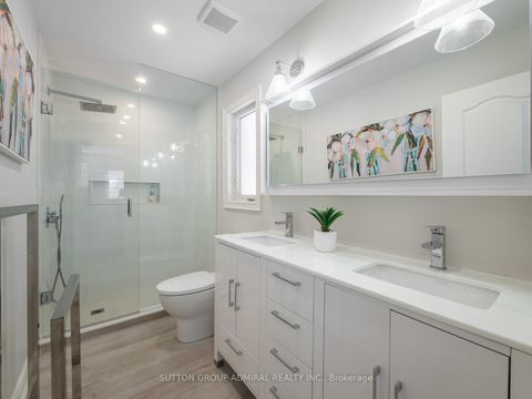 Photo 28 at 582 Summeridge Drive, Patterson, Vaughan